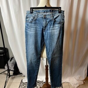 ⸻

AG Adriano Goldschmied Blue Wash Straight-Leg Jeans Premium Denim - size 30